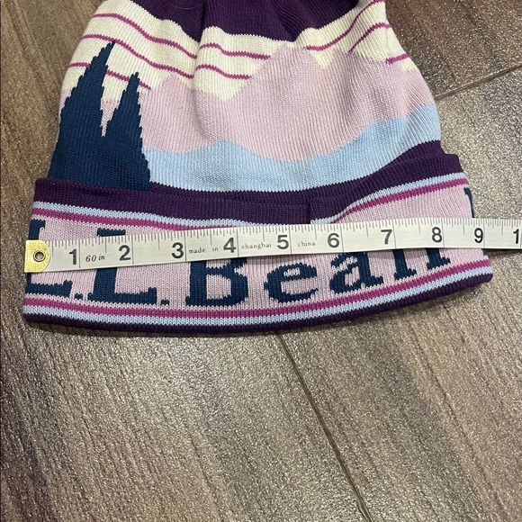NWT L.L. Bean Adults' Katahdin Pom Hat - Picture 5 of 5